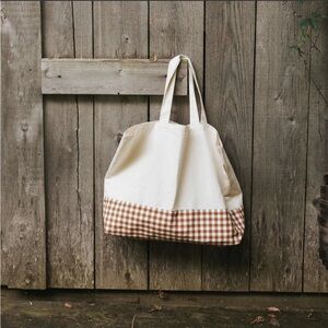 Dans Le Sac Market / Tote Bag